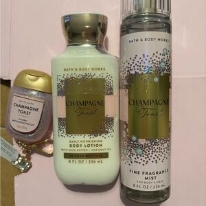 Bath & Body Works Champagne Toast Moisturizer & Mist Set